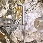 Hotel Exclusive