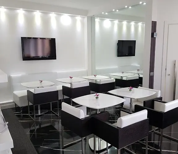 Exclusive Отель